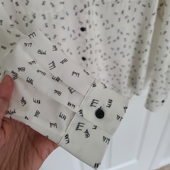 NWOT - White Blouse - Picture 6 of 6